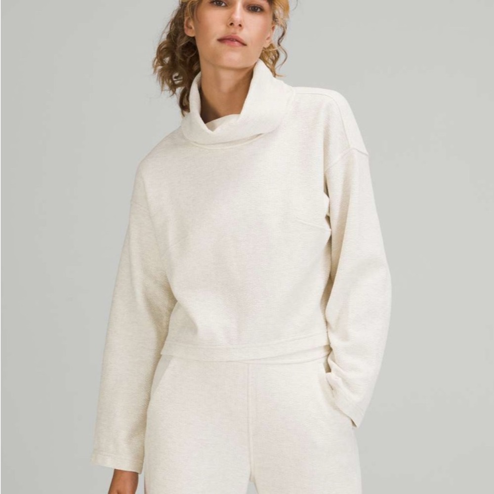 Lululemon Ribbed Funnel Neck Pullover Heathered White Opal